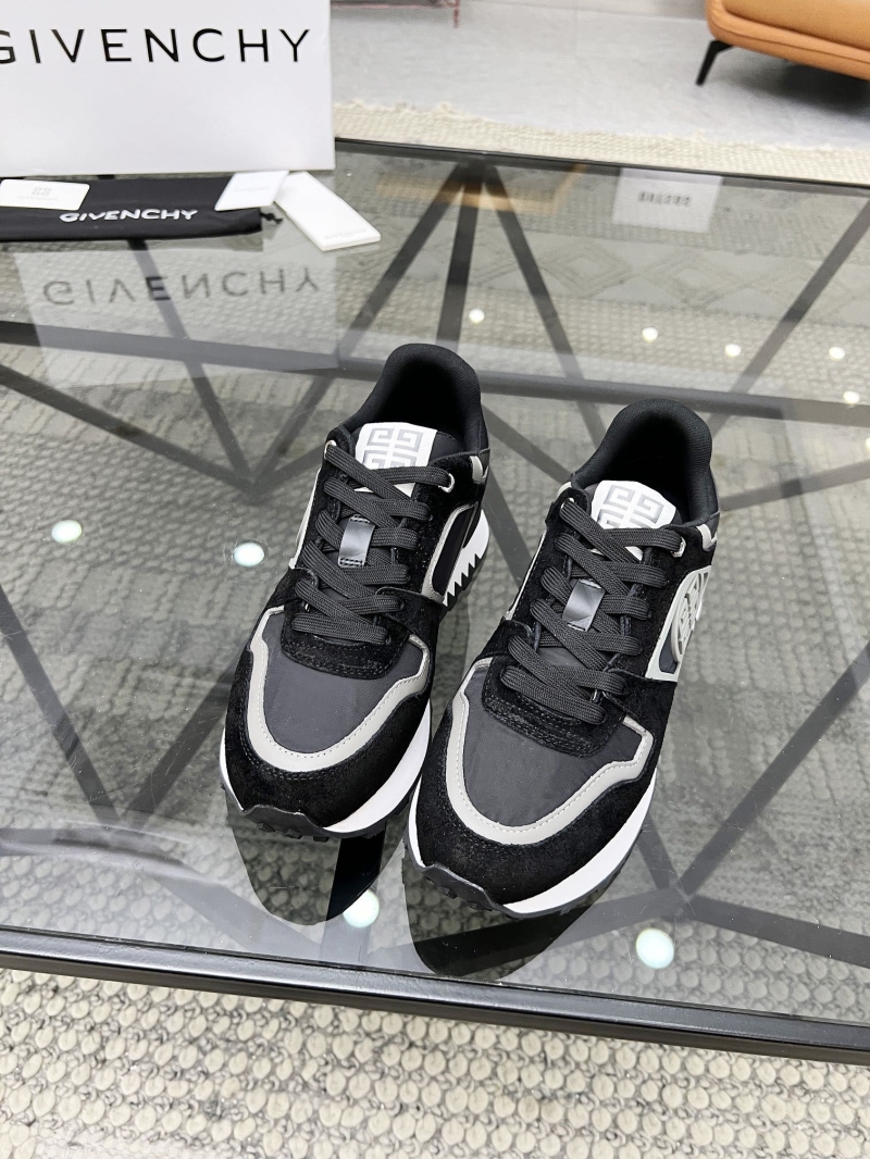 Givenchy Sneakers